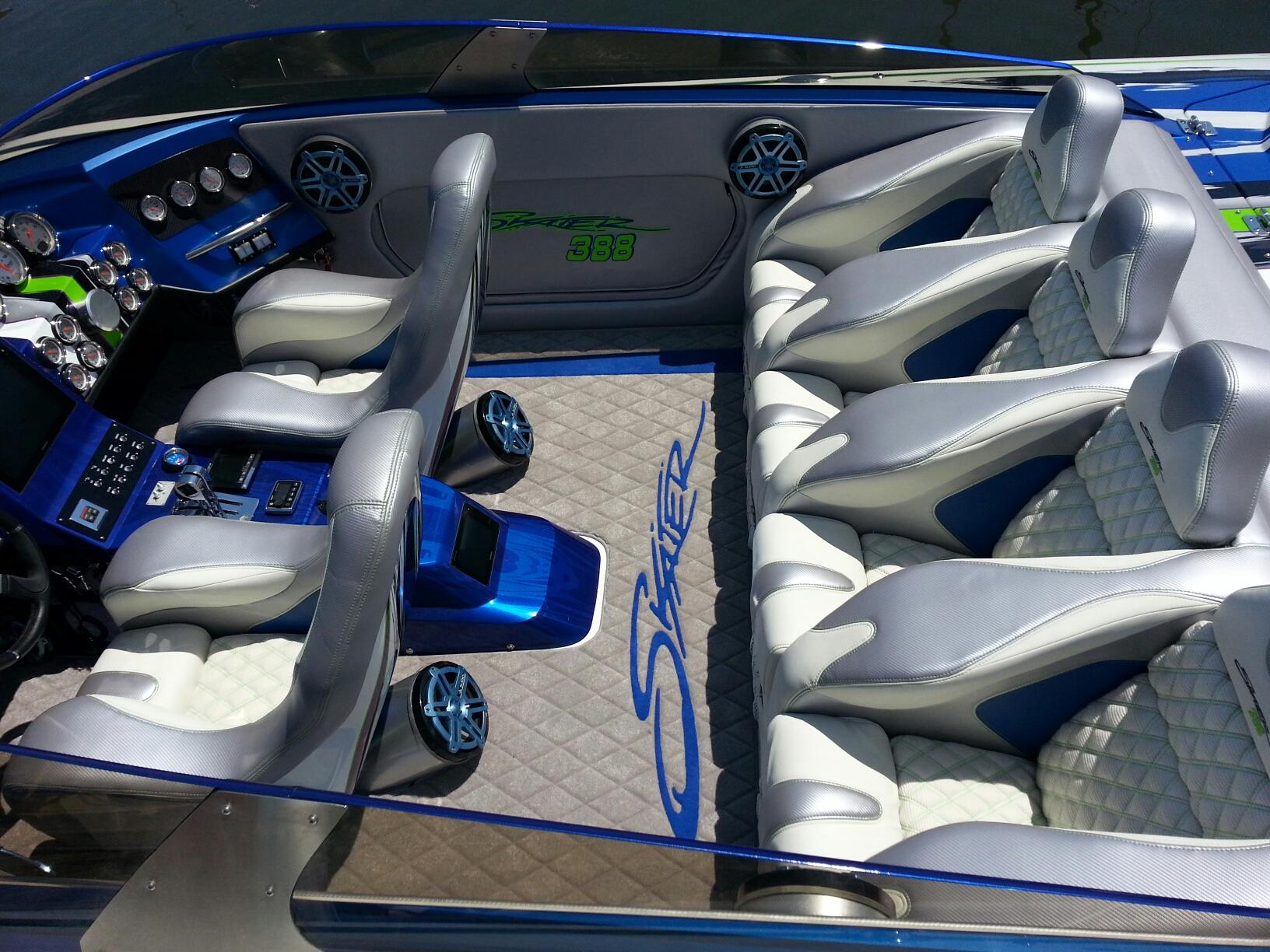 First 388 Platinum Skater Hits the Water - Powerboat Nation